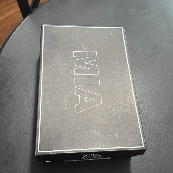 MIA Kaylie Leopard Black and Leopard Print Sandals - Picture 7 of 7